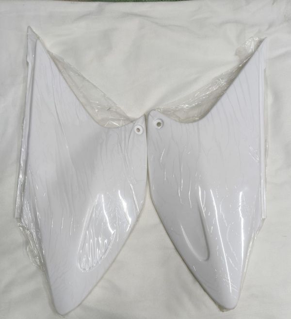 Пластик боковой эндуро кросс