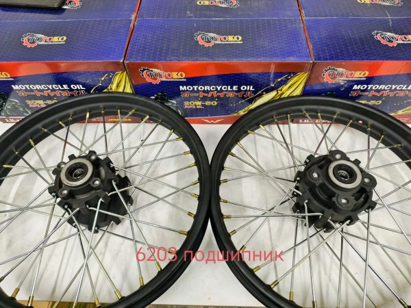 Спицы задний Чёрный  диск 2,15*18 для Эндуро DB кросс подшипник 6203