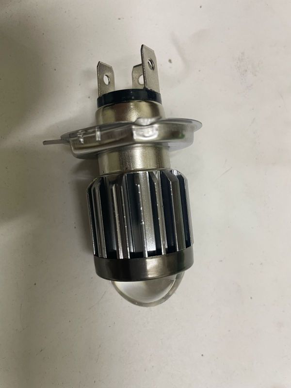 Лампы мотоцикл лед трехконтактная